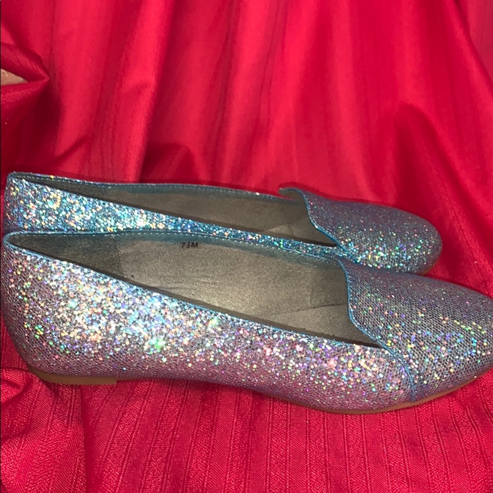 flats - Picture 3 of 4